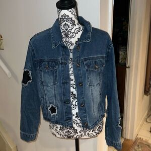 Adorable lightweight Jean jacket